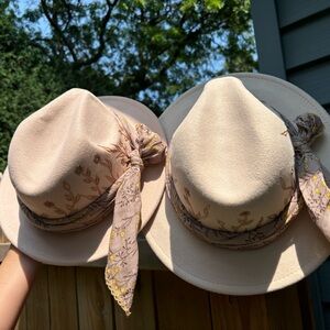 Hand burned mommy and mini hats